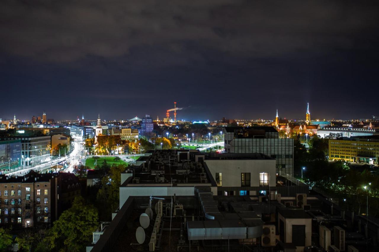 Glamour Apartment City View วรอตซวาฟ ภายนอก รูปภาพ